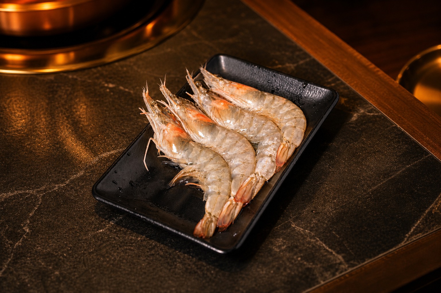 Argentina shrimp arranged for hot pot